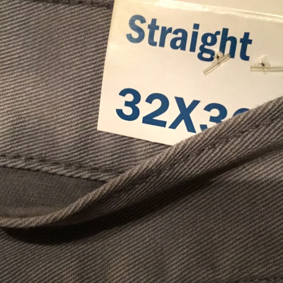 🆕 Old Navy / Lightweight / Straight Leg / Khaki / Jean Material / 32x30 / Style - Picture 4 of 10